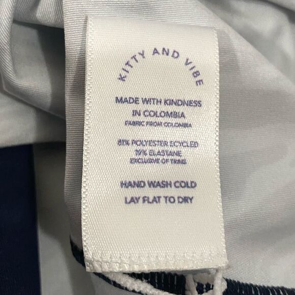 Kitty & Vibe Play Dress in Blue Swirl Size medium Swim and Exercise Dress - Picture 10 of 11